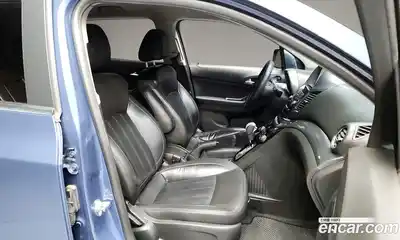 Chevrolet Orlando 2014 2.0 Автомат в Москве № 40881, миниатюра 5