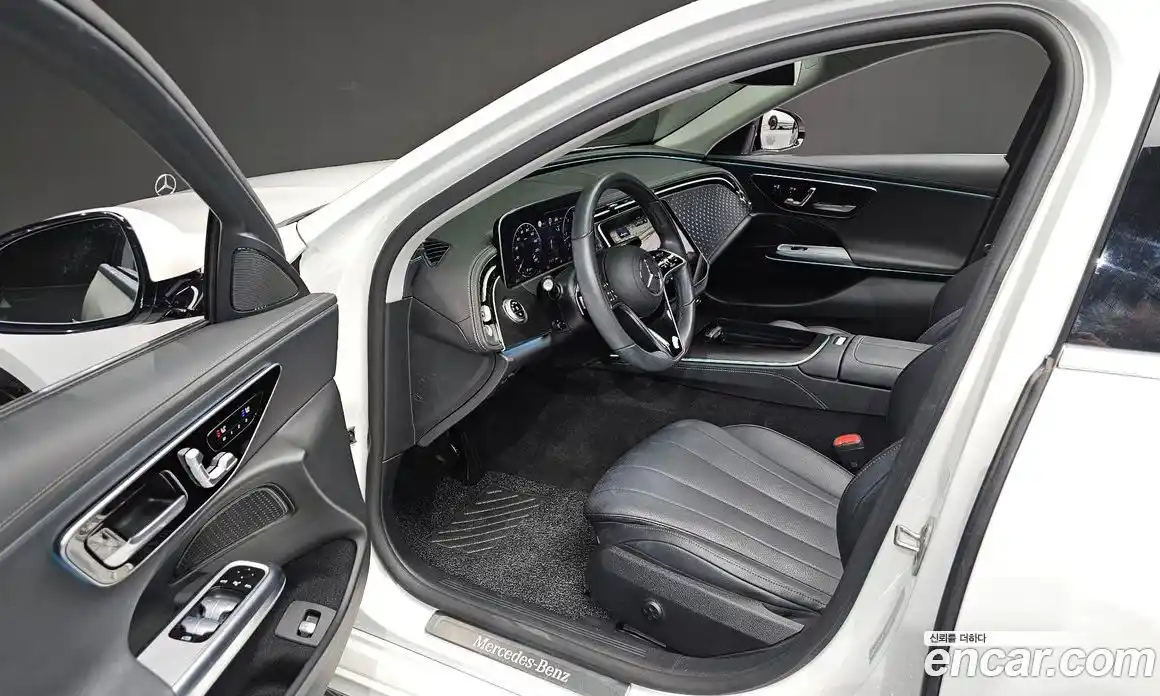 Mercedes-Benz E-Class 2024 2.0 Автомат в Москве № 409915, фото 10