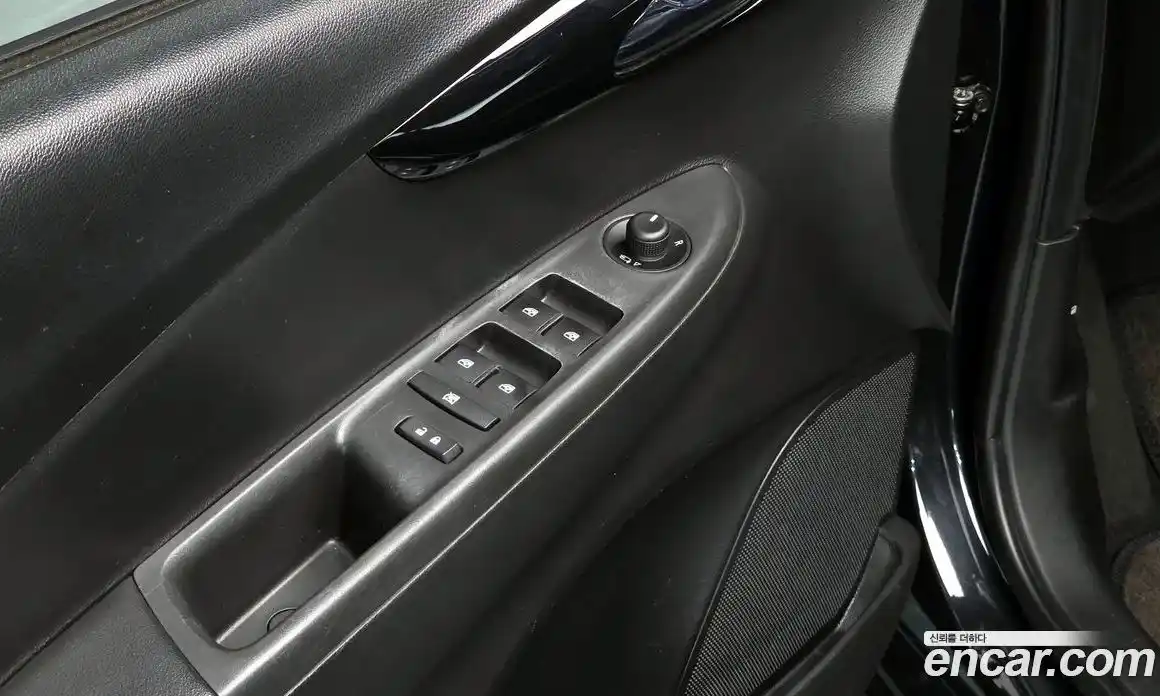 Chevrolet Spark 2016 1.0 Автомат в Москве № 411984, фото 17