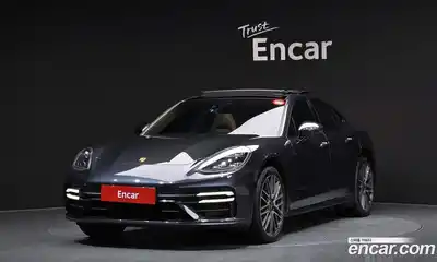 Porsche Panamera, 2021