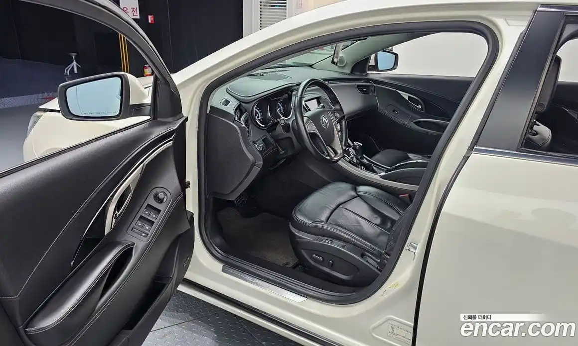 Chevrolet Alpheon 2011 3.0 Автомат в Москве № 41687, фото 19