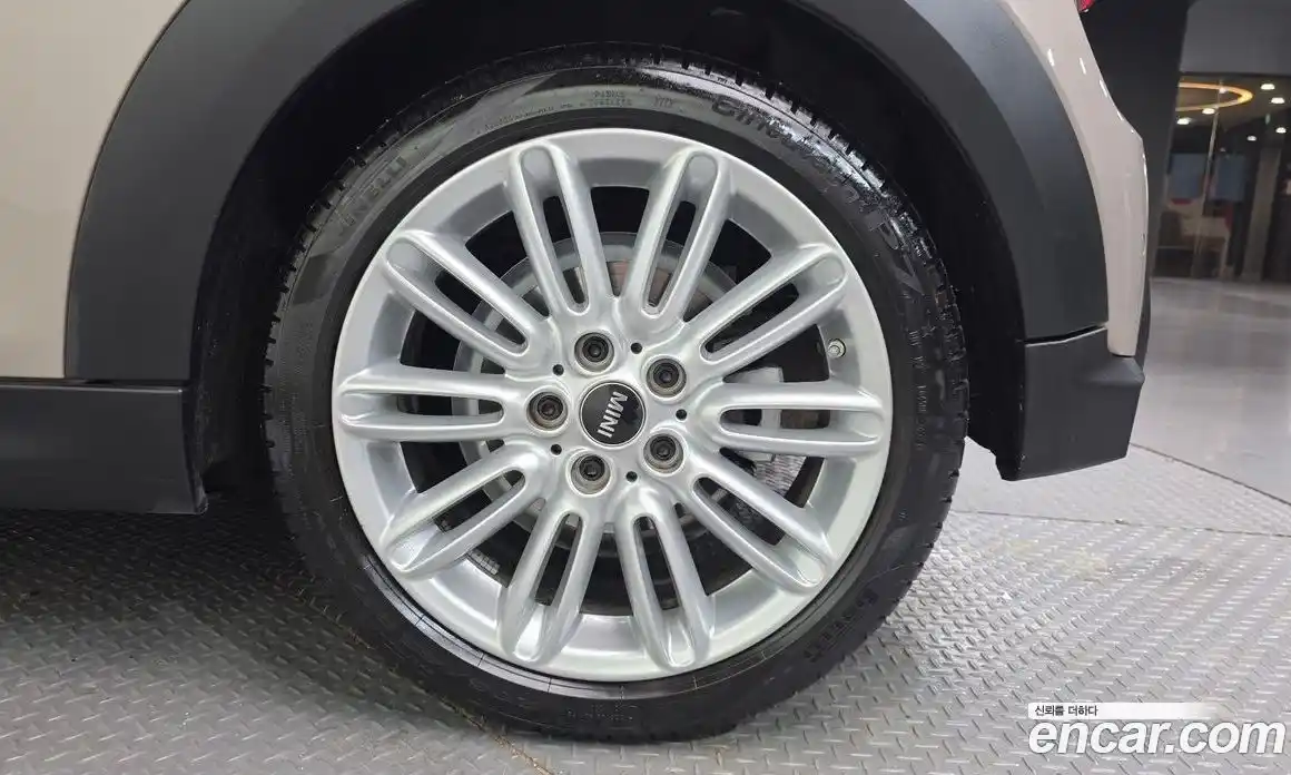 Mini Cooper 2022 1.5 Автомат в Москве № 416908, фото 5