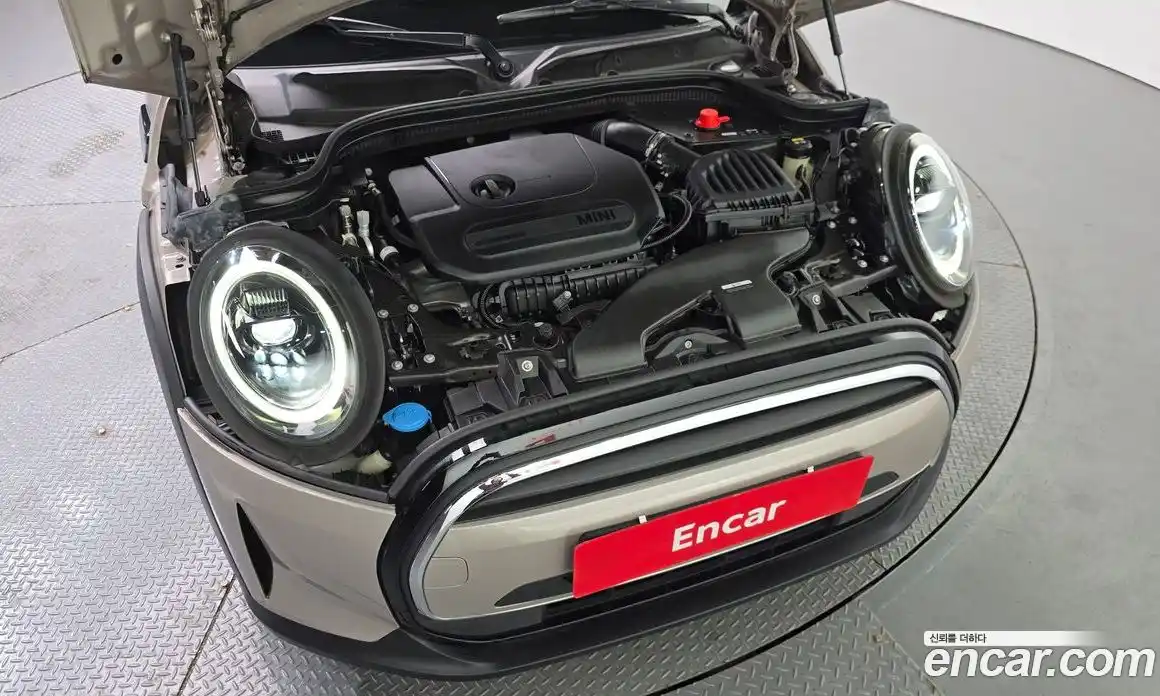 Mini Cooper 2022 1.5 Автомат в Москве № 416908, фото 6