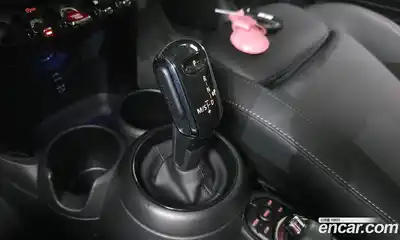 Mini Cooper 2022 1.5 Автомат в Москве № 416908, миниатюра 9