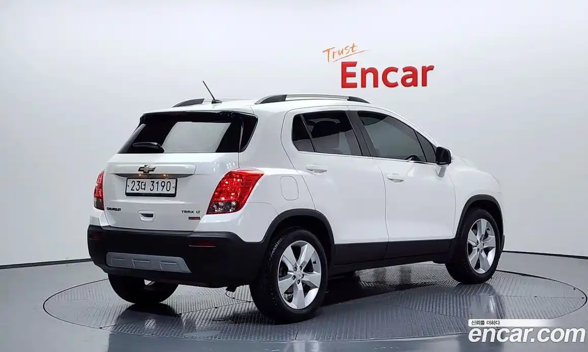 Chevrolet Trax 2014 1.4 Автомат в Москве № 42111, фото 16