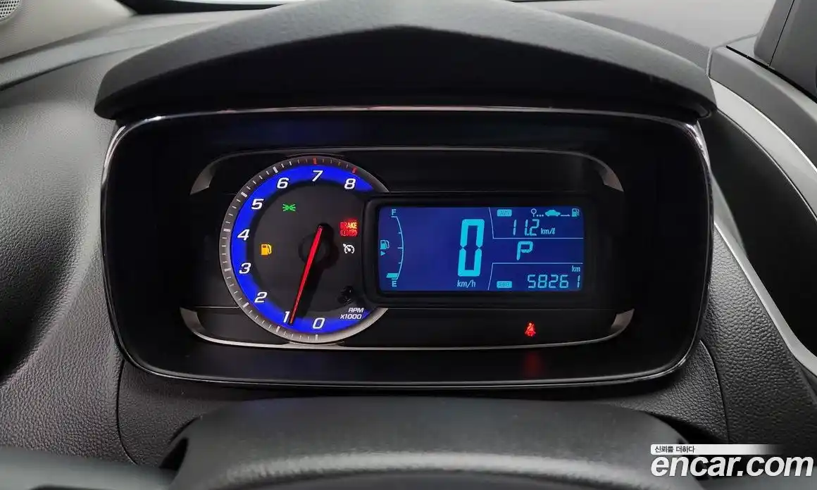 Chevrolet Trax 2014 1.4 Автомат в Москве № 42111, фото 9