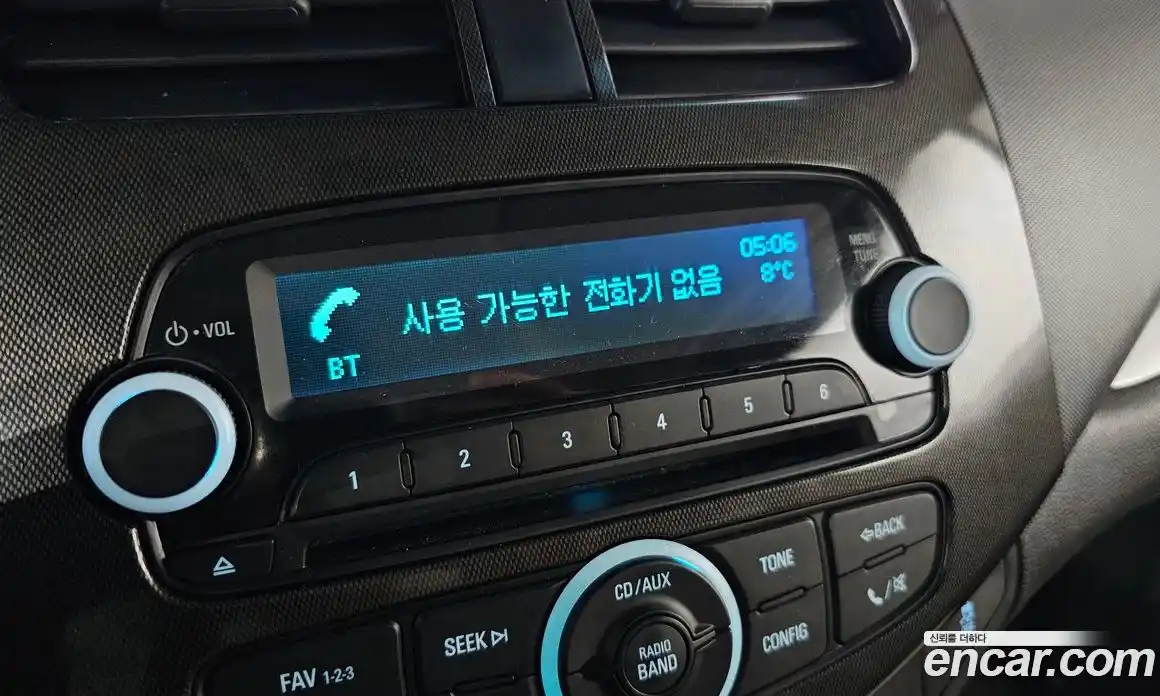 Chevrolet Spark 2014 1.0 Автомат в Москве № 422460, фото 16