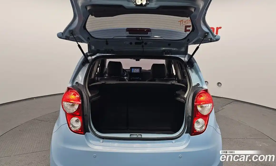 Chevrolet Spark 2014 1.0 Автомат в Москве № 422460, фото 20