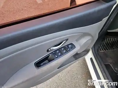 Renault SM3 2010 1.6 Автомат в Москве № 424314, миниатюра 7