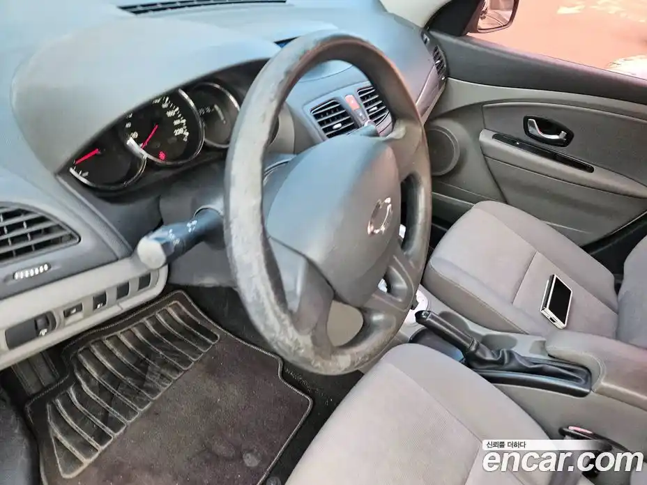 Renault SM3 2010 1.6 Автомат в Москве № 424314, фото 8