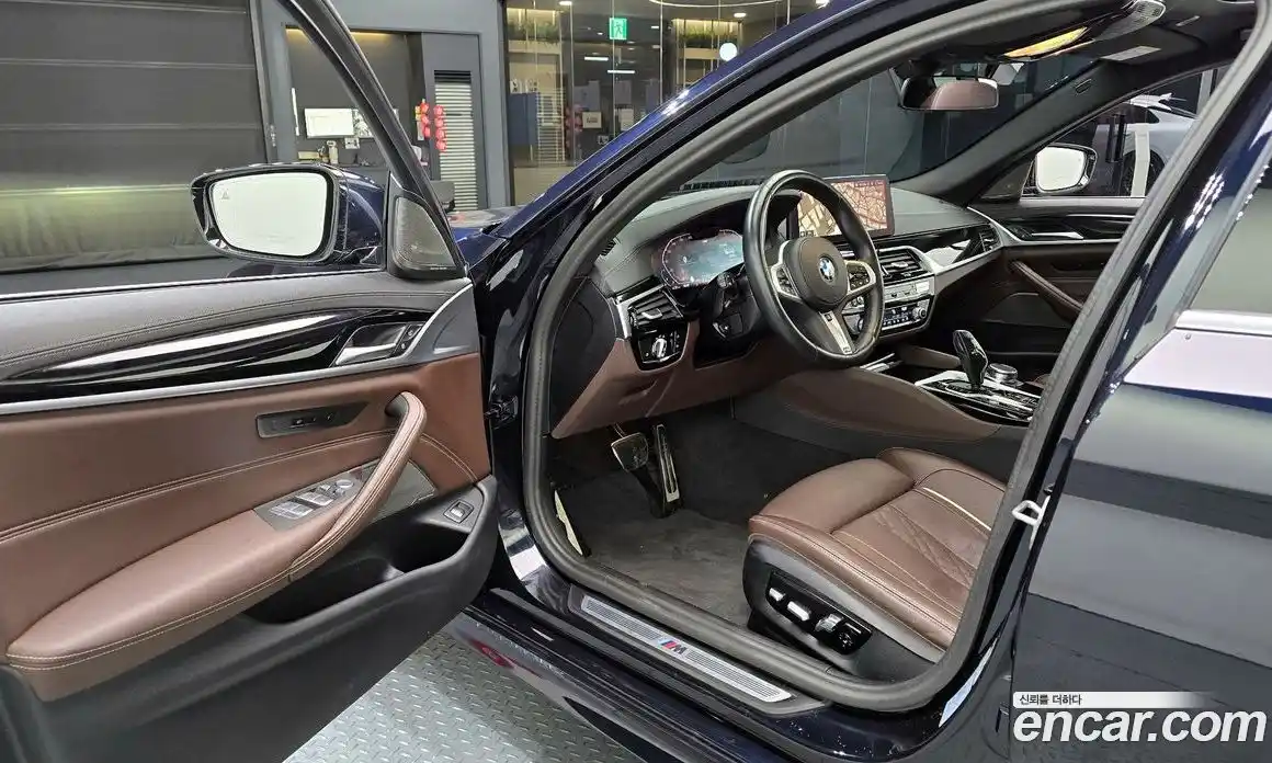 BMW 5-Series 2023 2.0 Автомат в Москве № 425364, фото 11