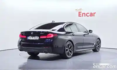 BMW 5-Series 2023 2.0 Автомат в Москве № 425364, миниатюра 2