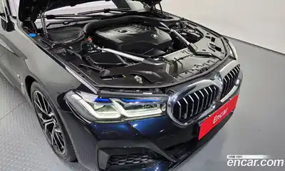 BMW 5-Series 2023 2.0 Автомат в Москве № 425364, миниатюра 6