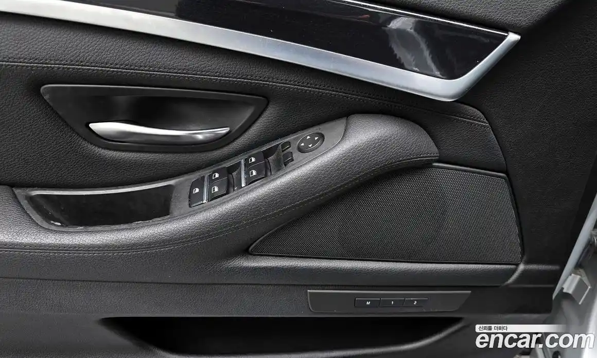 BMW 5-Series 2014 2.0 Автомат в Москве № 426030, фото 16