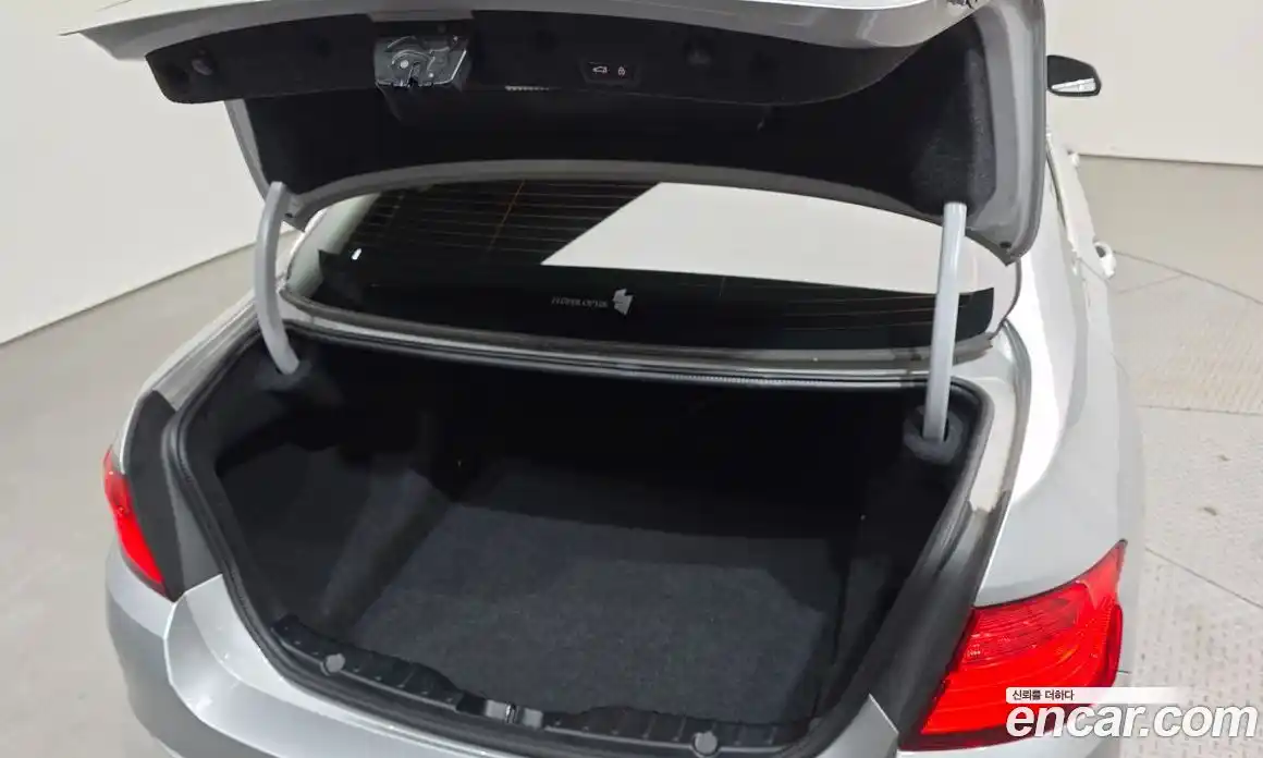 BMW 5-Series 2014 2.0 Автомат в Москве № 426030, фото 20