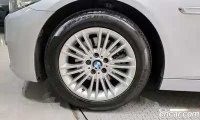 BMW 5-Series 2014 2.0 Автомат в Москве № 426030, миниатюра 5