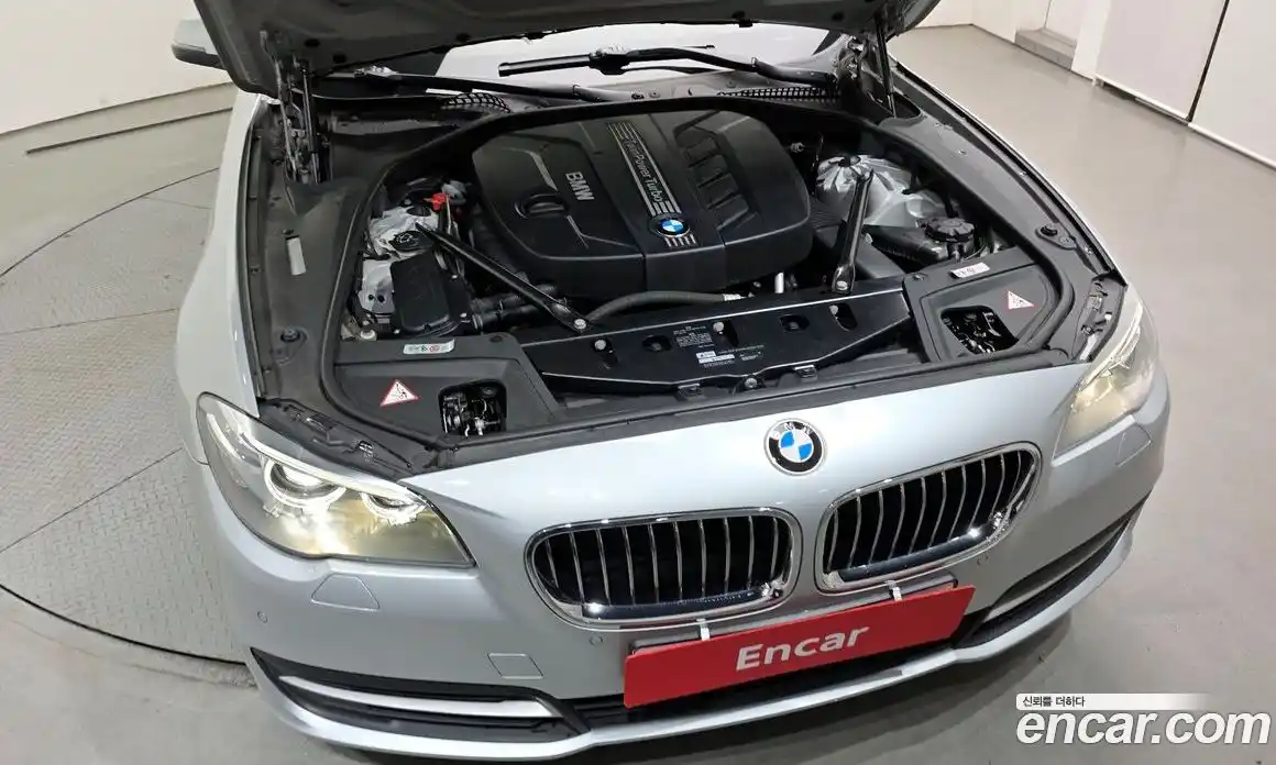 BMW 5-Series 2014 2.0 Автомат в Москве № 426030, фото 6