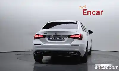 Mercedes-Benz A-Class 2021 2.0 Автомат в Москве № 427124, миниатюра 4