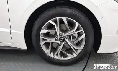 Hyundai Sonata 2021 2.0 Автомат в Москве № 43511, миниатюра 5