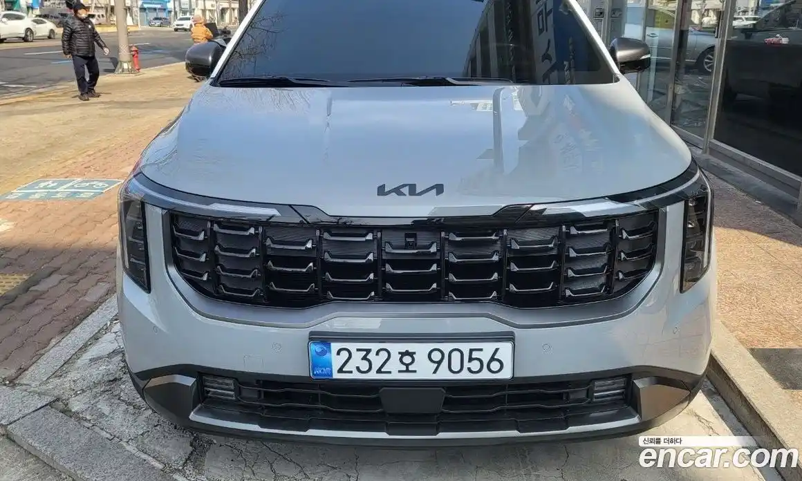 Kia Canival 2026 3.5 Автомат в Москве № 450776, фото 3