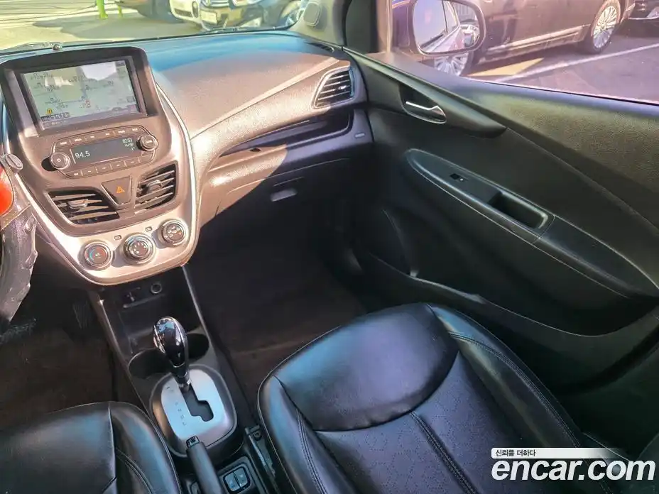 Chevrolet Spark 2016 1.0 Автомат в Москве № 452573, фото 13