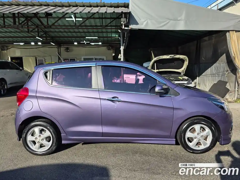 Chevrolet Spark 2016 1.0 Автомат в Москве № 452573, фото 4