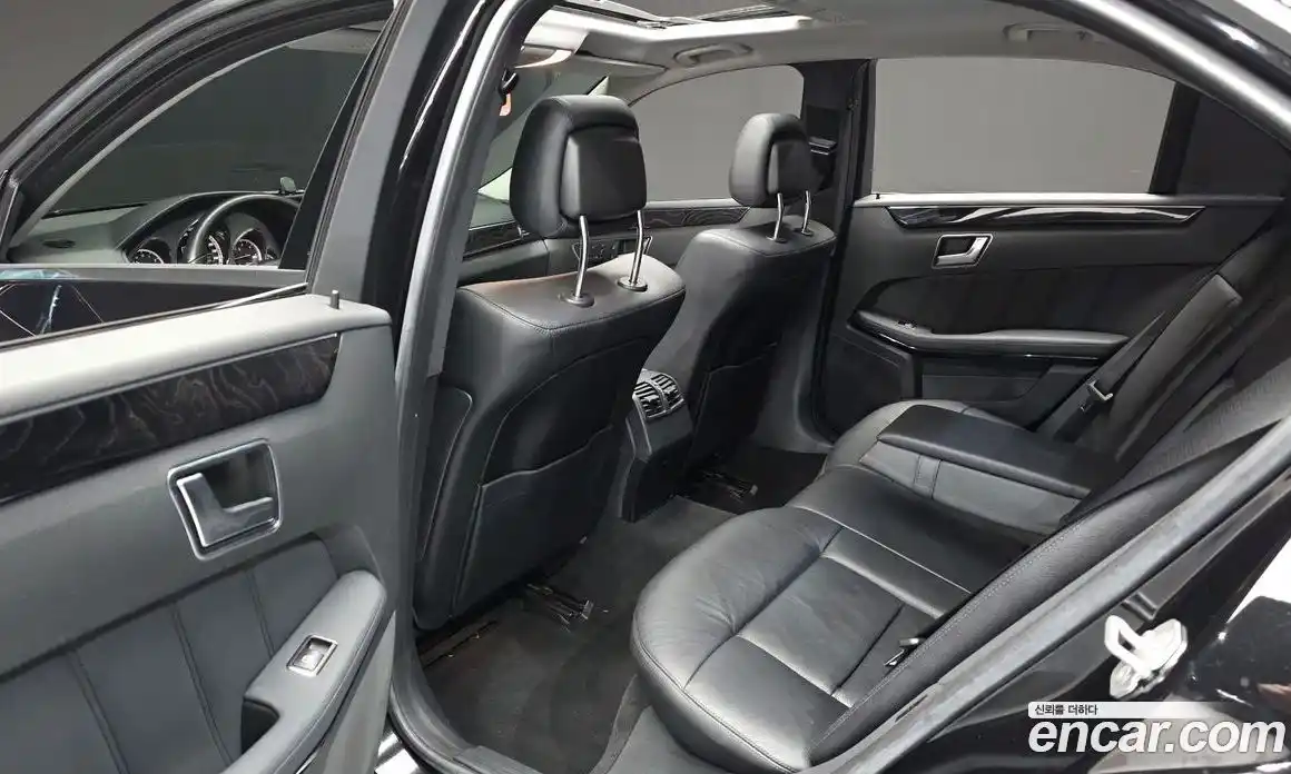 Mercedes-Benz E-Class 2013 2.1 Автомат в Москве № 467057, фото 12