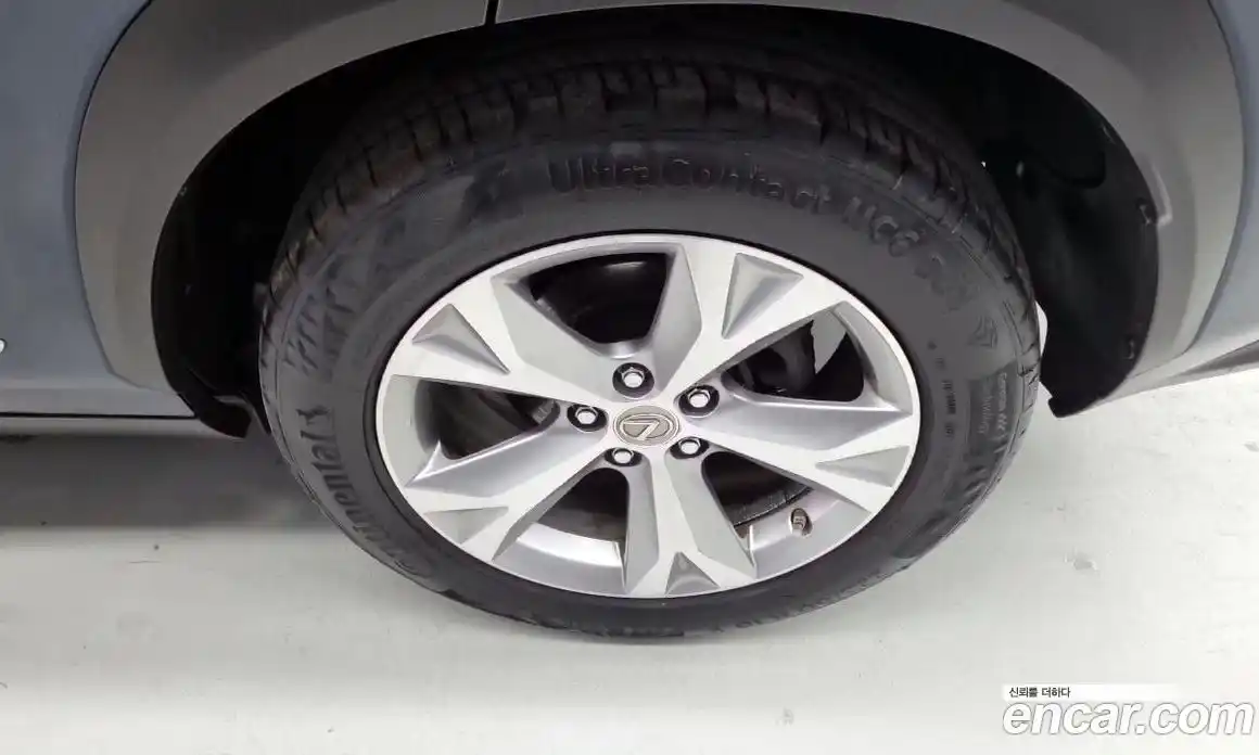 Lexus NX 2015 2.5 Автомат в Москве № 467111, фото 5