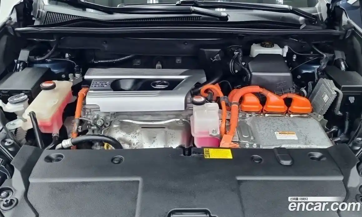 Lexus NX 2015 2.5 Автомат в Москве № 467111, фото 6