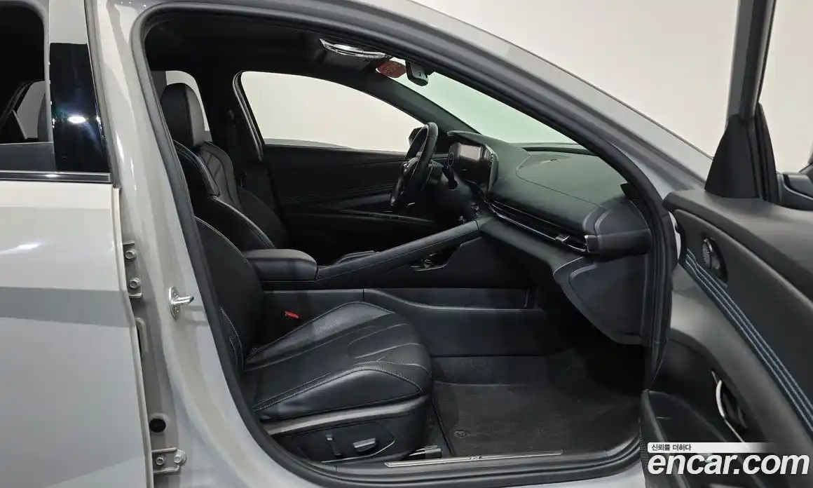 Hyundai Avante 2022 2.0 Автомат в Москве № 47500, фото 10