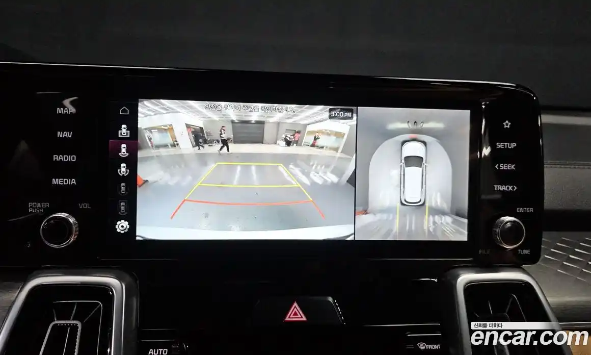 Kia Sorento 2022 2.2 Автомат в Москве № 51032, фото 4