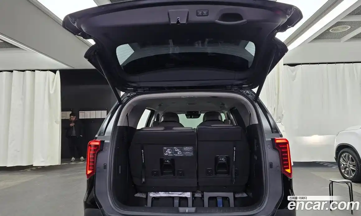 Kia Canival 2026 3.5 Автомат в Москве № 51869, фото 9