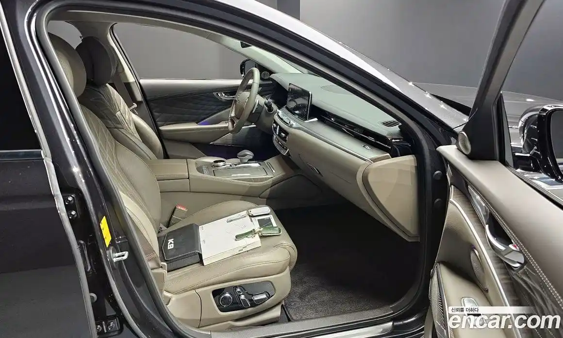 Kia K9 2023 3.8 Автомат в Москве № 55801, фото 11