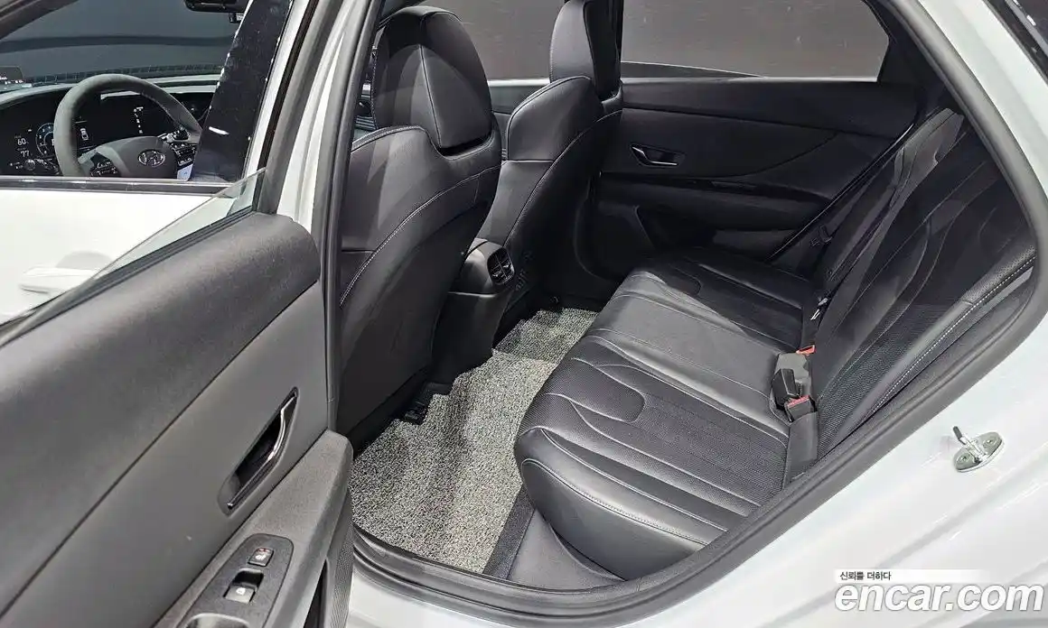 Hyundai Avante 2022 2.0 Автомат в Москве № 6625, фото 9