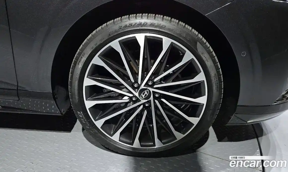 Hyundai Grandeur 2025 1.6 Автомат в Москве № 7113, фото 8