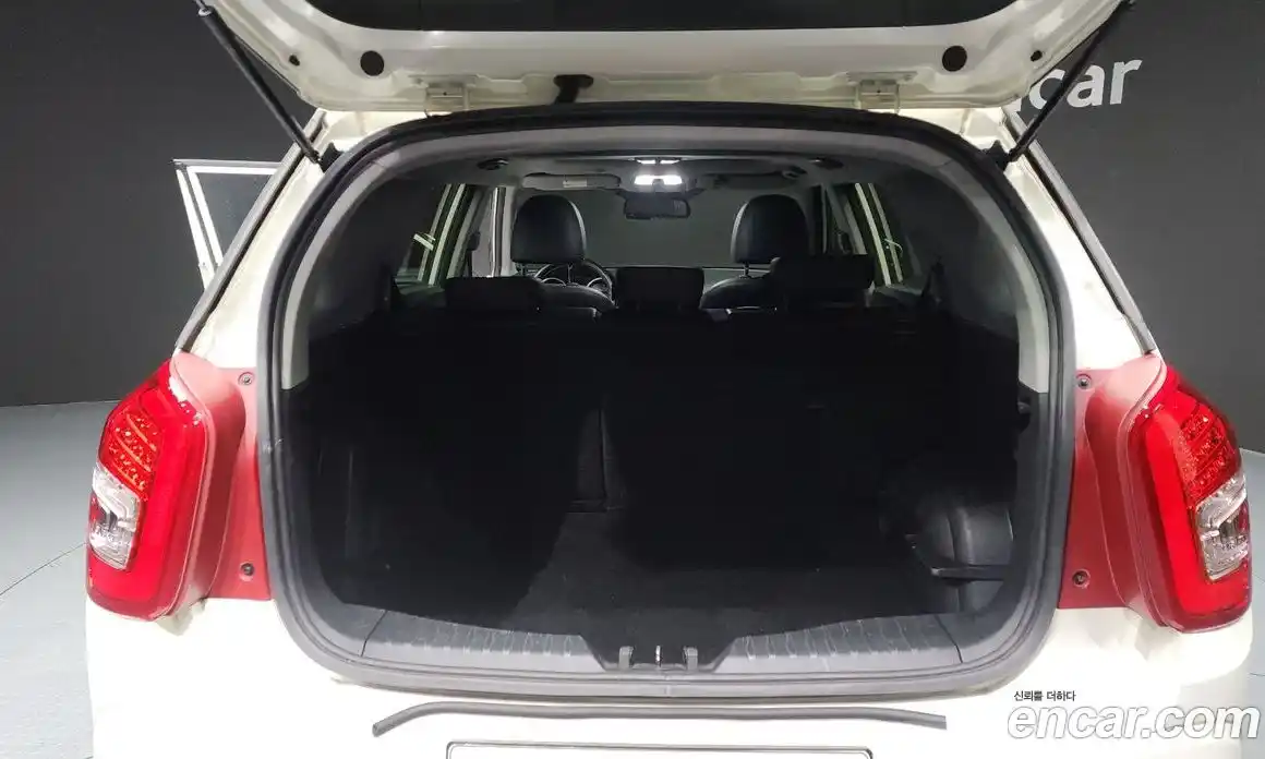 SsangYong TIBOLI 2016 1.6 Автомат в Москве № 758, фото 4