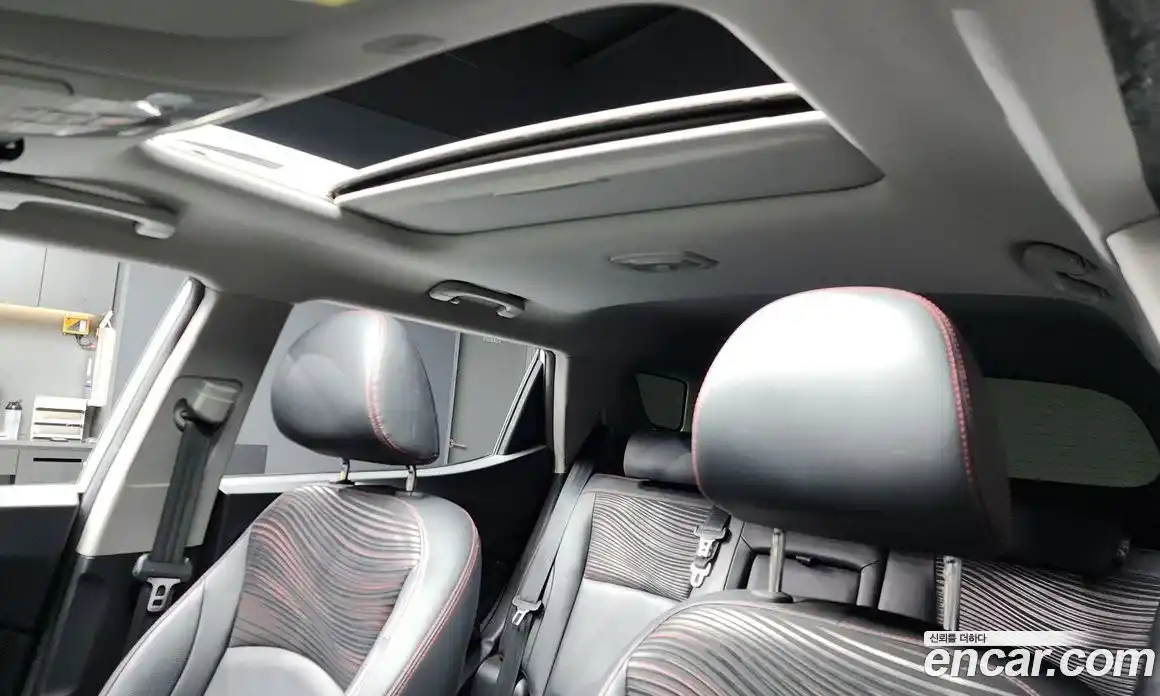 SsangYong TIBOLI 2016 1.6 Автомат в Москве № 758, фото 8