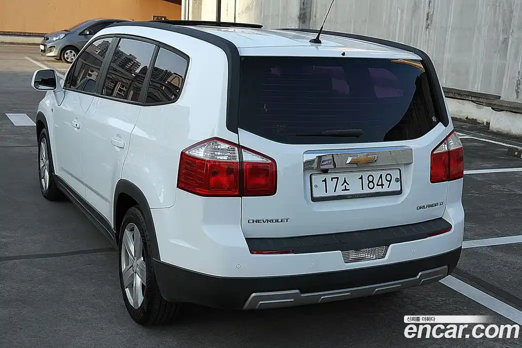 Chevrolet Orlando 2012 2.0 Автомат в Москве № 81845, фото 6