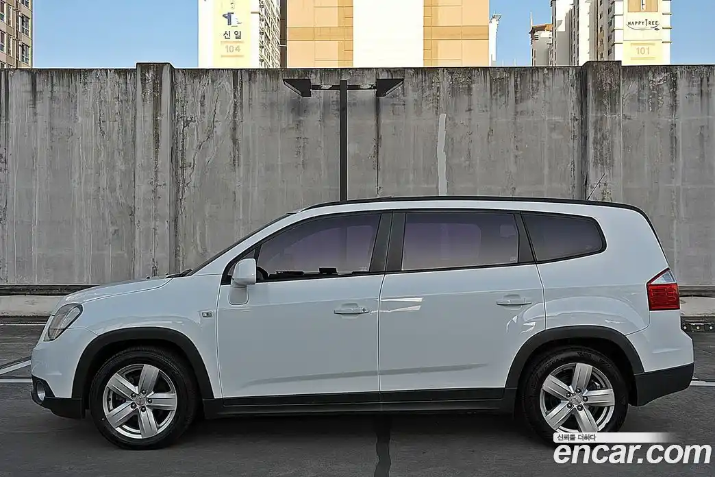 Chevrolet Orlando 2012 2.0 Автомат в Москве № 81845, фото 7