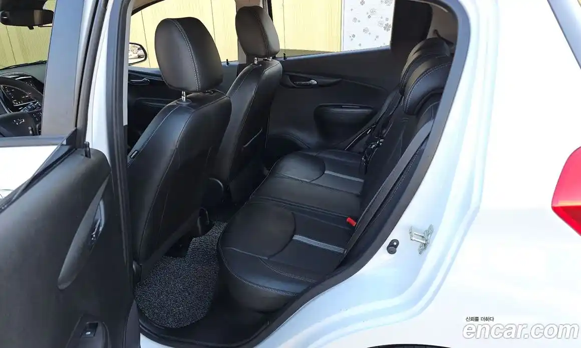 Chevrolet Spark 2021 1.0 Автомат в Москве № 84720, фото 12