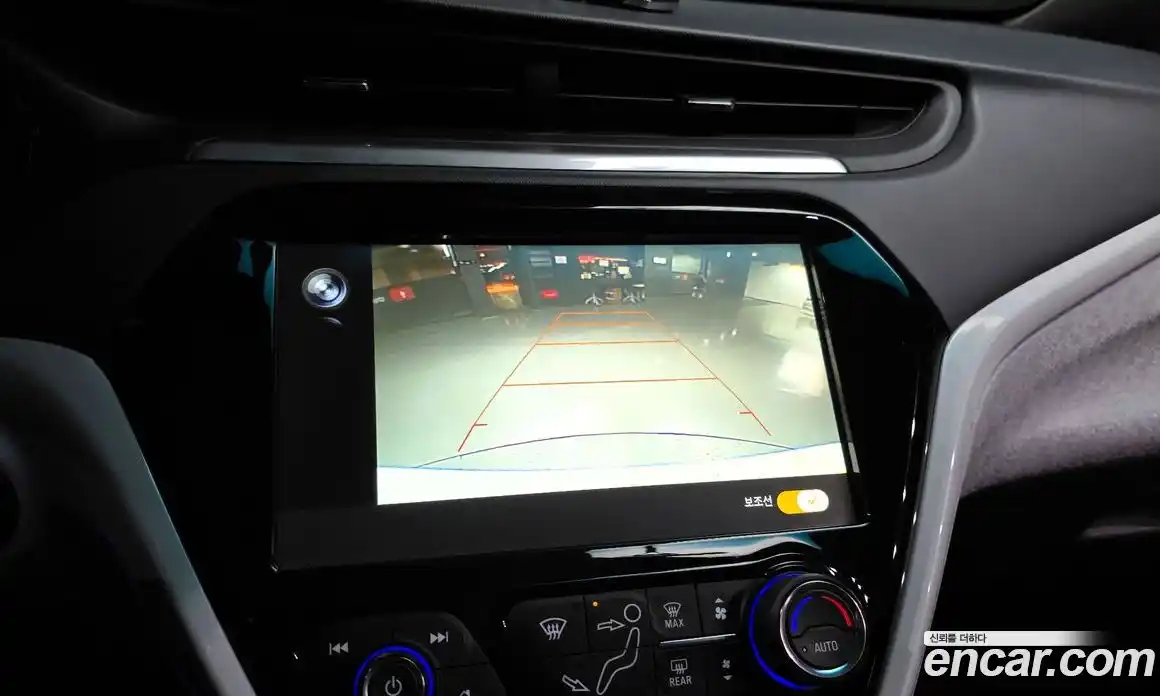 Chevrolet Bolt EV 2019 0.2 Автомат в Москве № 86178, фото 15