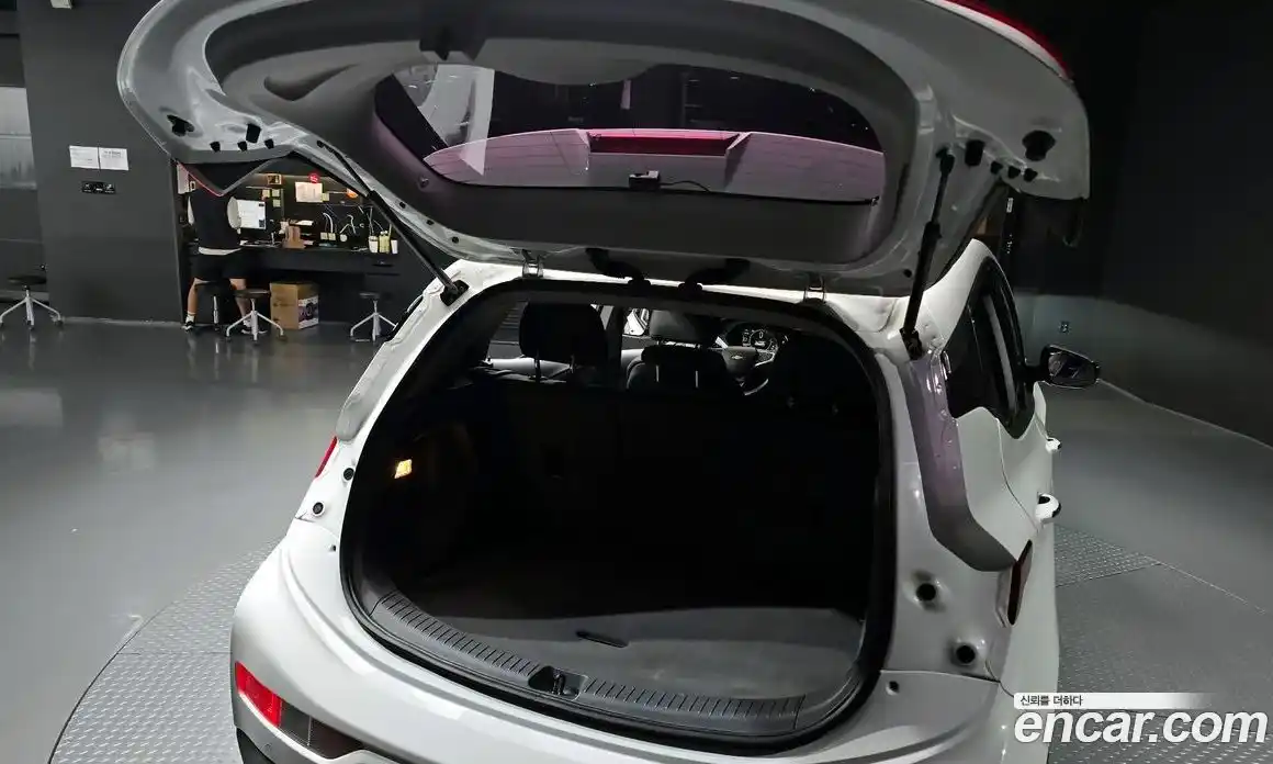 Chevrolet Bolt EV 2019 0.2 Автомат в Москве № 86178, фото 20