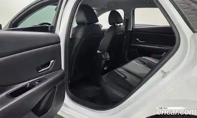 Hyundai Avante 2024 1.6 Автомат в Москве № 9464, миниатюра 11