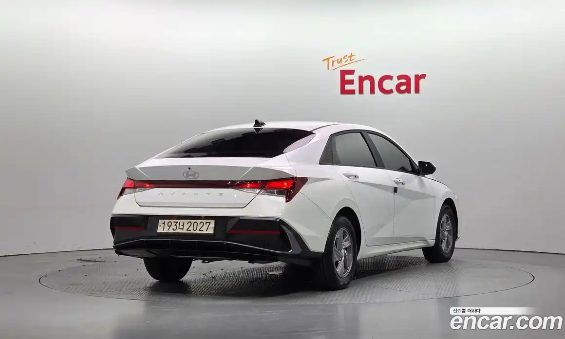 Hyundai Avante 2024 1.6 Автомат в Москве № 9464, фото 15