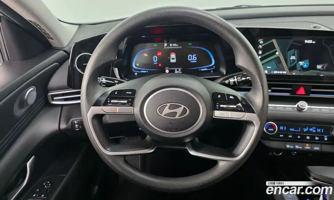 Hyundai Avante 2024 1.6 Автомат в Москве № 9464, фото 17