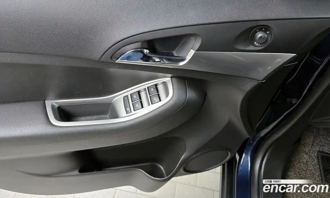 Chevrolet Orlando 2017 2.0 Автомат в Москве № 103327, фото 9