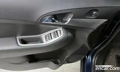 Chevrolet Orlando 2017 2.0 Автомат в Москве № 103327, миниатюра 9