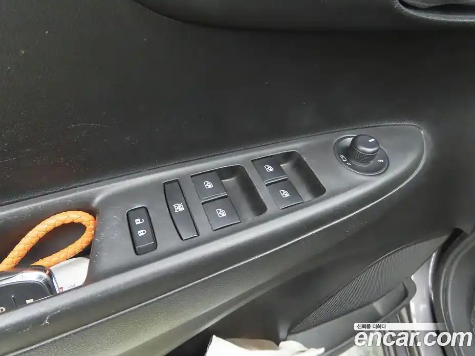 Chevrolet Spark 2016 1.0 Автомат в Москве № 103572, фото 14