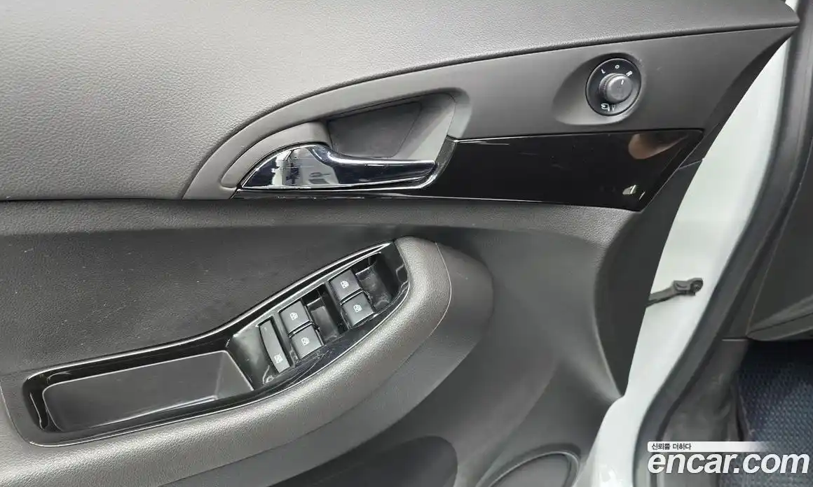 Chevrolet Orlando 2013 2.0 Автомат в Москве № 104128, фото 8