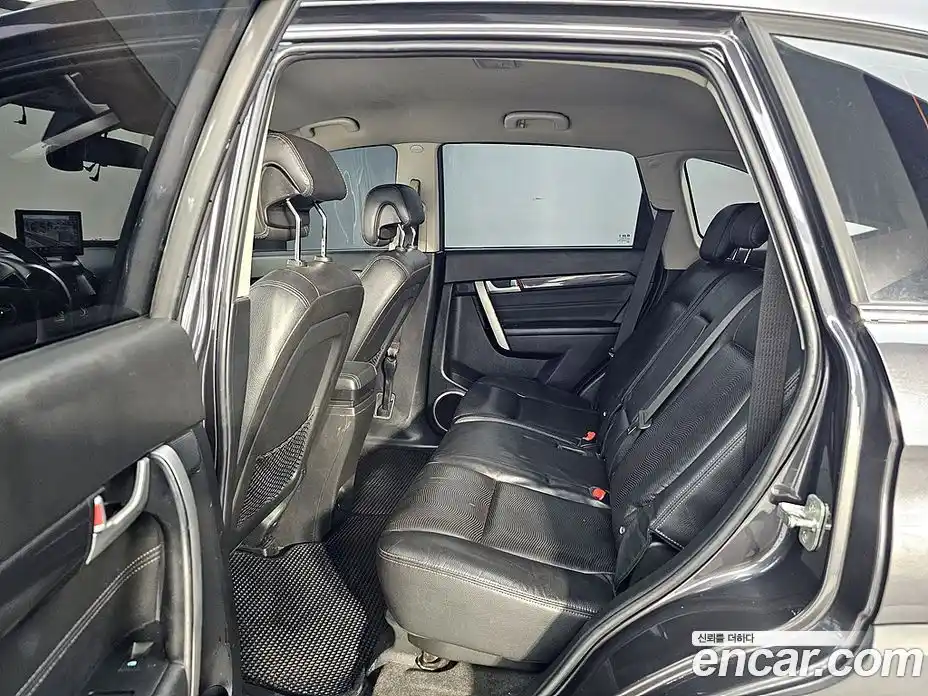 Chevrolet Captiva 2014 2.0 Автомат в Москве № 104953, фото 9